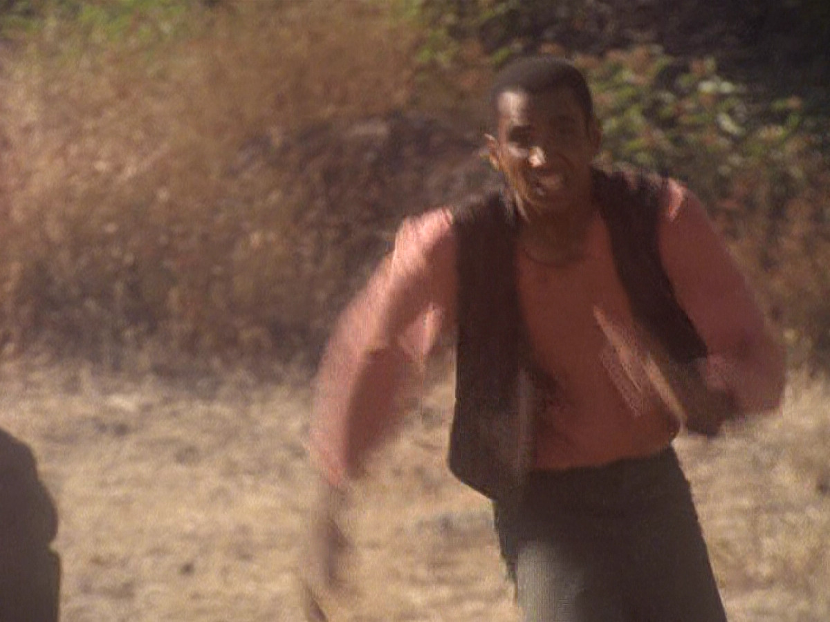 extant_StarTrek_DS9_5x04-NorTheBattleToTheStrong_02002.jpg