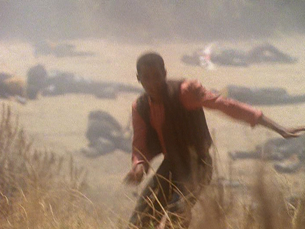 extant_StarTrek_DS9_5x04-NorTheBattleToTheStrong_02057.jpg