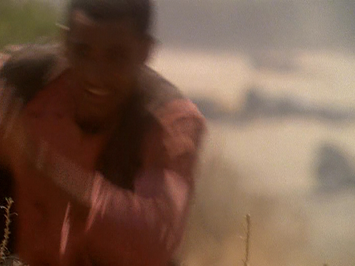 extant_StarTrek_DS9_5x04-NorTheBattleToTheStrong_02061.jpg