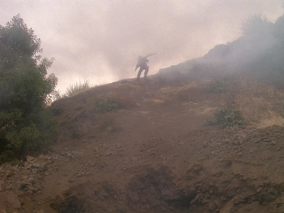 extant_StarTrek_DS9_5x04-NorTheBattleToTheStrong_02064.jpg