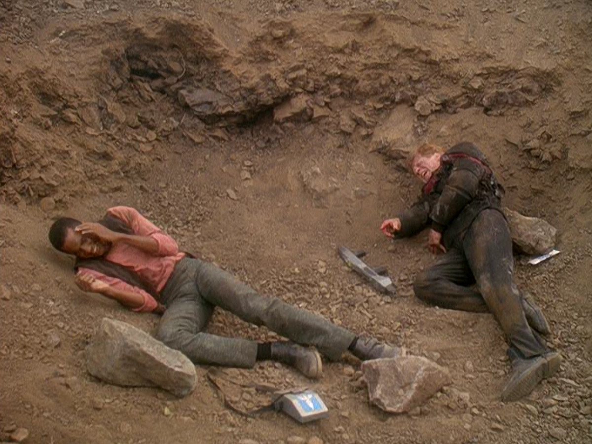 extant_StarTrek_DS9_5x04-NorTheBattleToTheStrong_02088.jpg