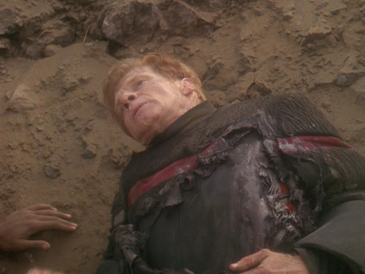 extant_StarTrek_DS9_5x04-NorTheBattleToTheStrong_02130.jpg