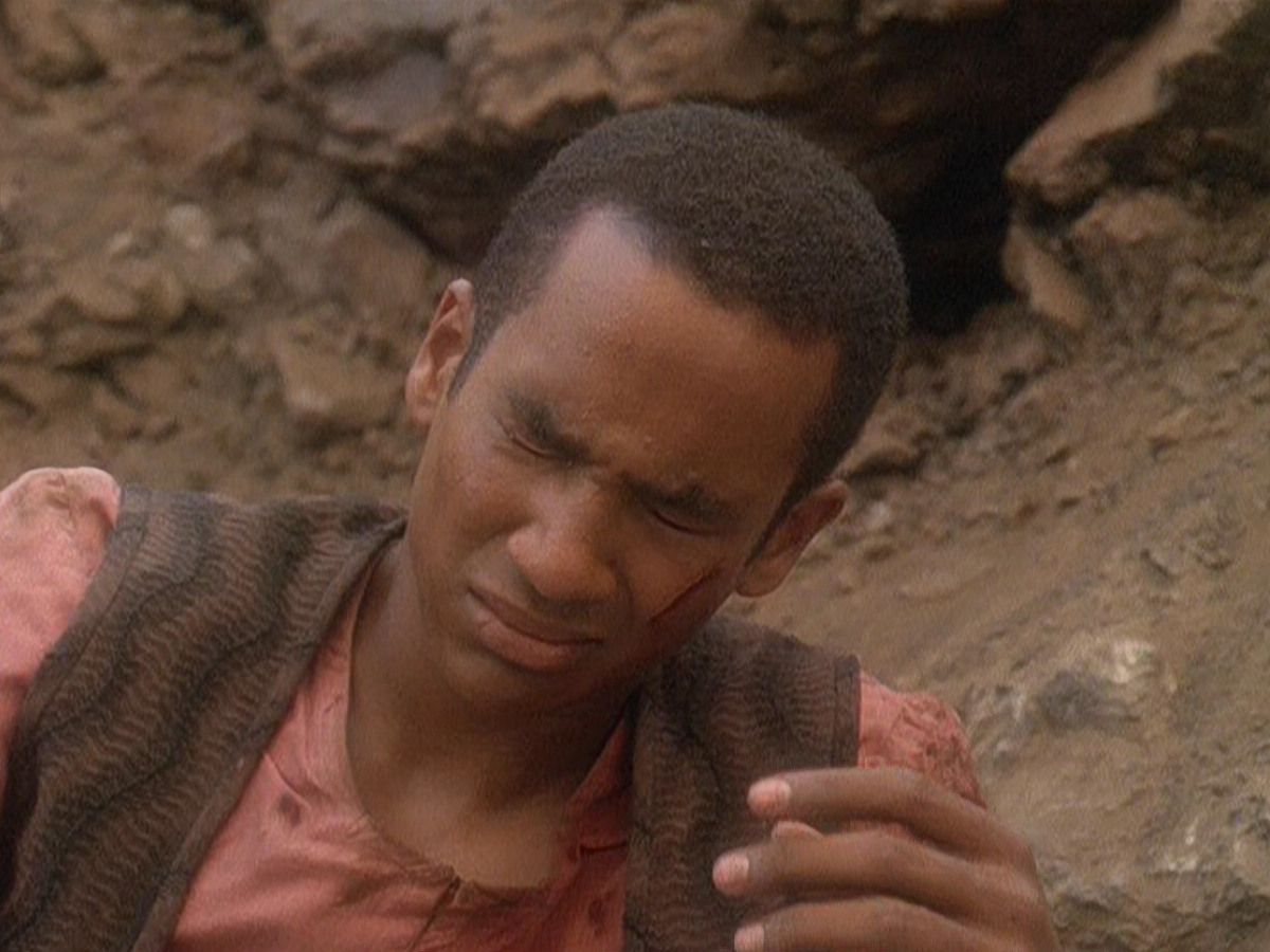 extant_StarTrek_DS9_5x04-NorTheBattleToTheStrong_02134.jpg