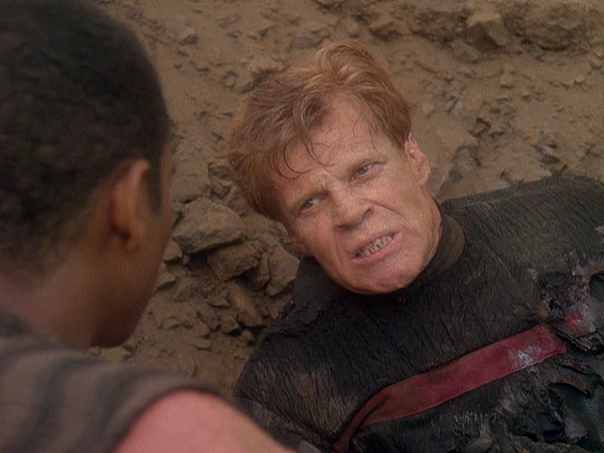 extant_StarTrek_DS9_5x04-NorTheBattleToTheStrong_02148.jpg