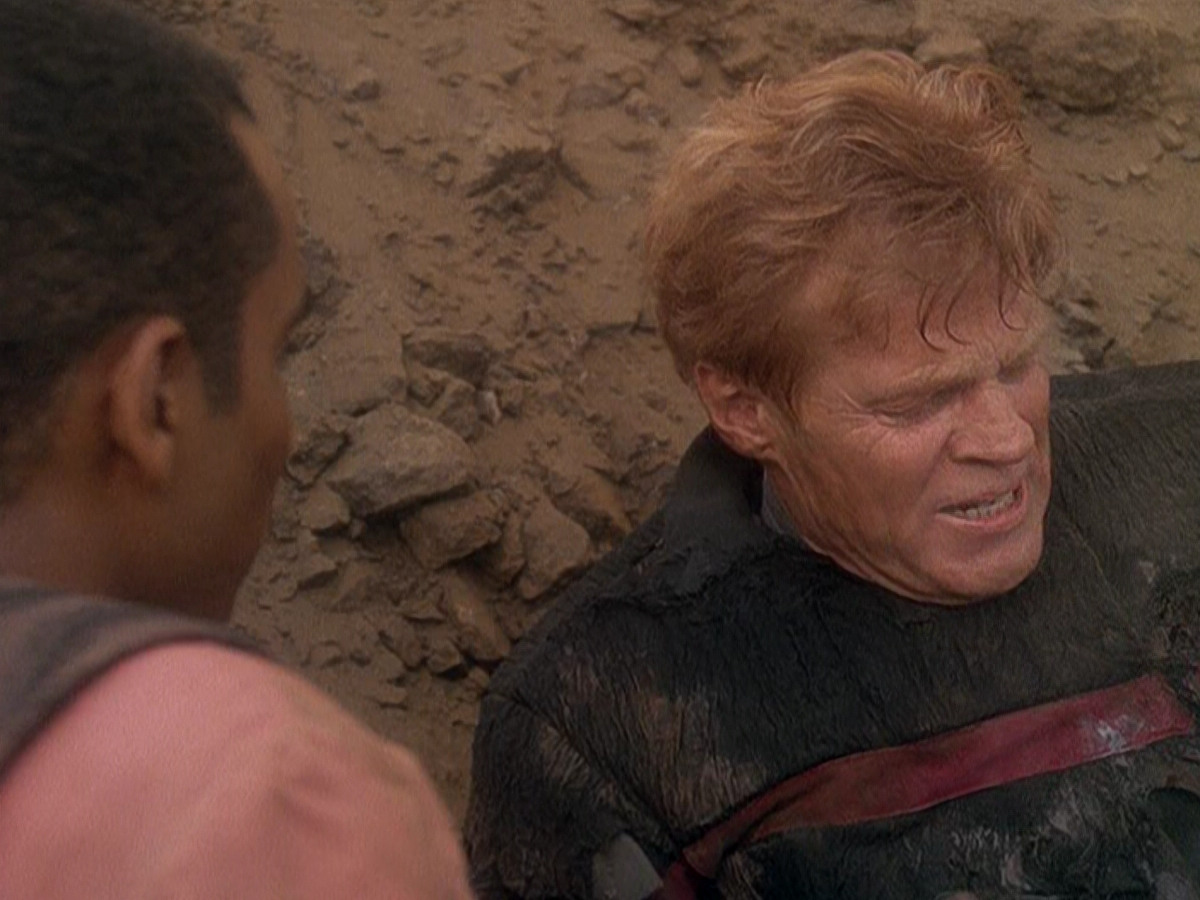 extant_StarTrek_DS9_5x04-NorTheBattleToTheStrong_02207.jpg