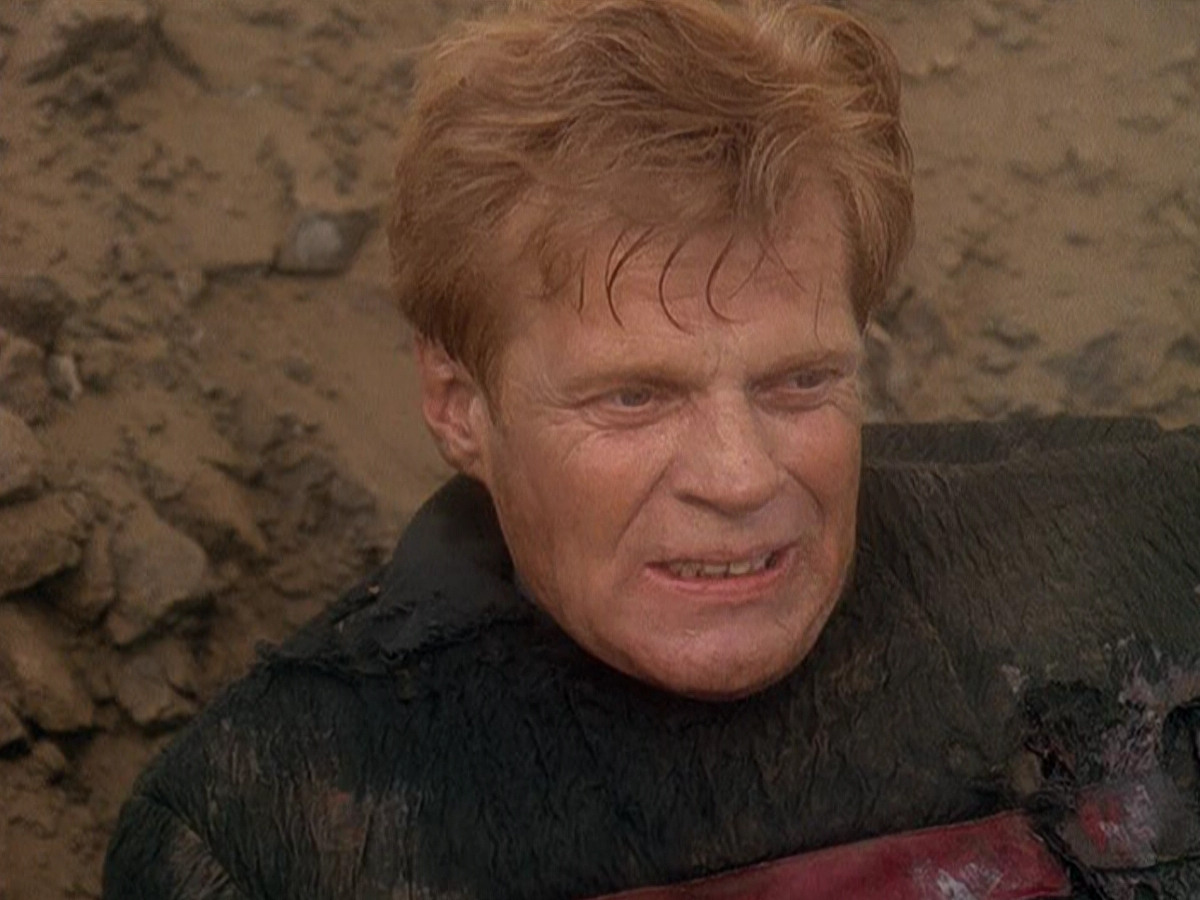 extant_StarTrek_DS9_5x04-NorTheBattleToTheStrong_02235.jpg