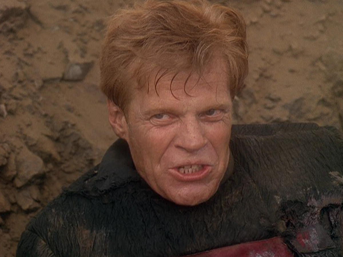 extant_StarTrek_DS9_5x04-NorTheBattleToTheStrong_02241.jpg