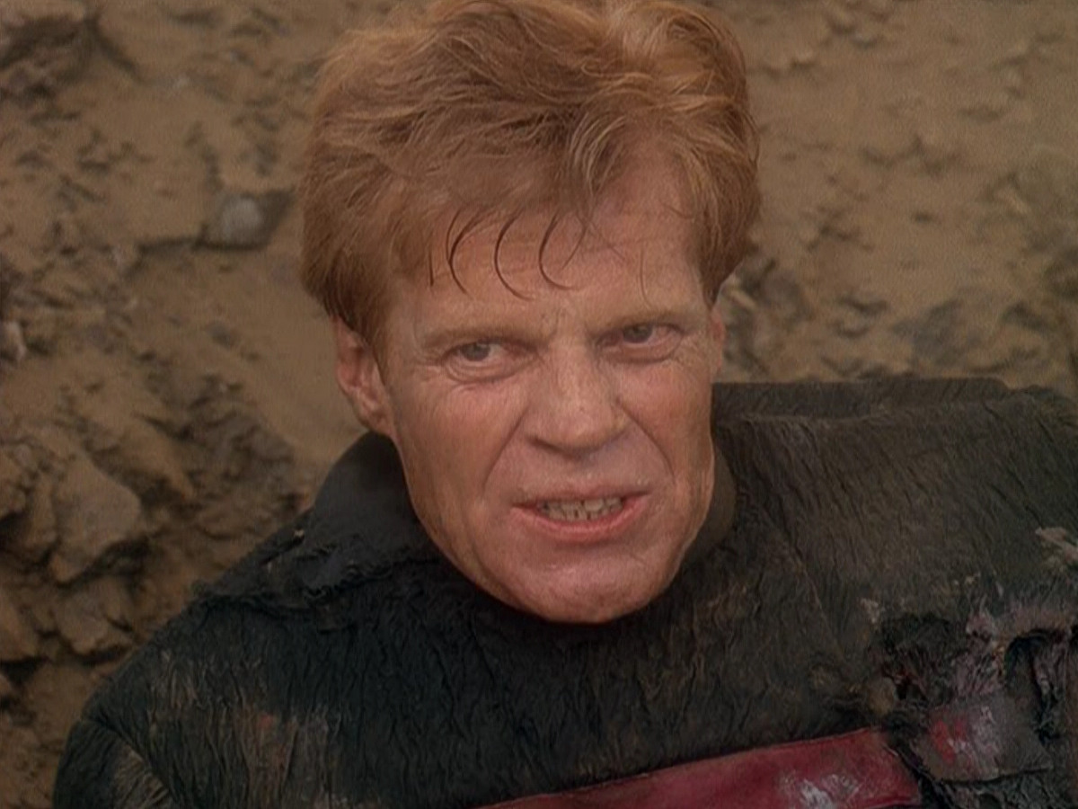 extant_StarTrek_DS9_5x04-NorTheBattleToTheStrong_02248.jpg