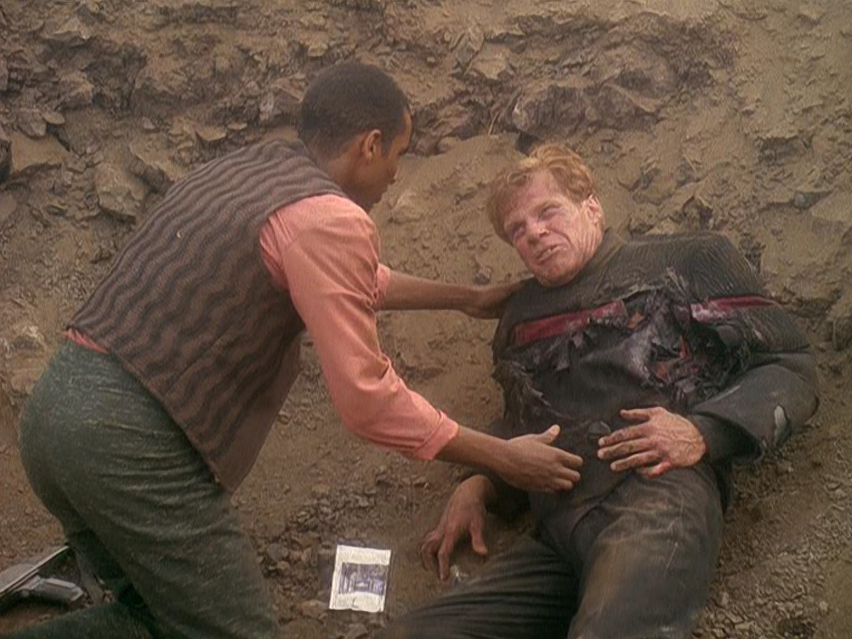 extant_StarTrek_DS9_5x04-NorTheBattleToTheStrong_02301.jpg