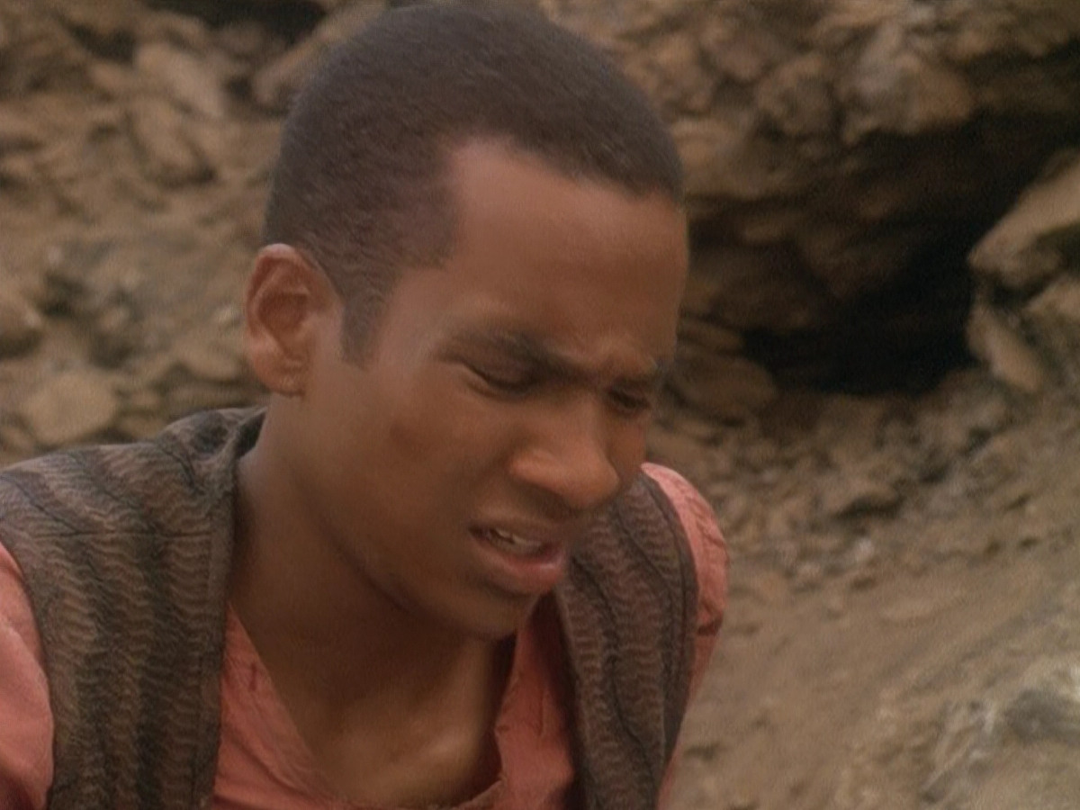 extant_StarTrek_DS9_5x04-NorTheBattleToTheStrong_02306.jpg