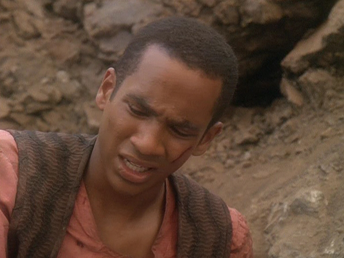 extant_StarTrek_DS9_5x04-NorTheBattleToTheStrong_02310.jpg