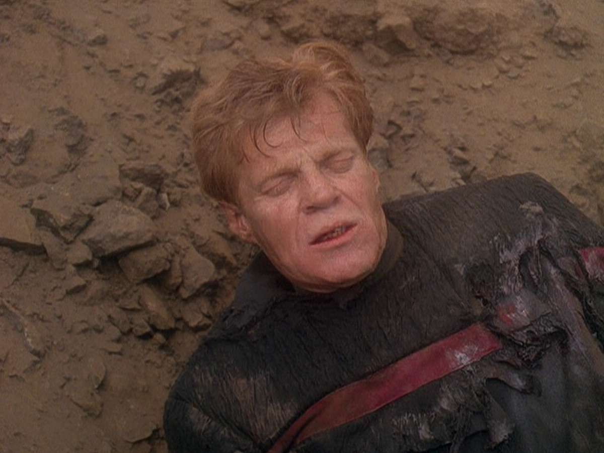 extant_StarTrek_DS9_5x04-NorTheBattleToTheStrong_02376.jpg