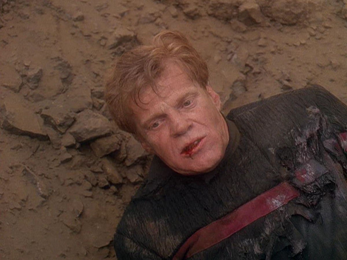 extant_StarTrek_DS9_5x04-NorTheBattleToTheStrong_02381.jpg
