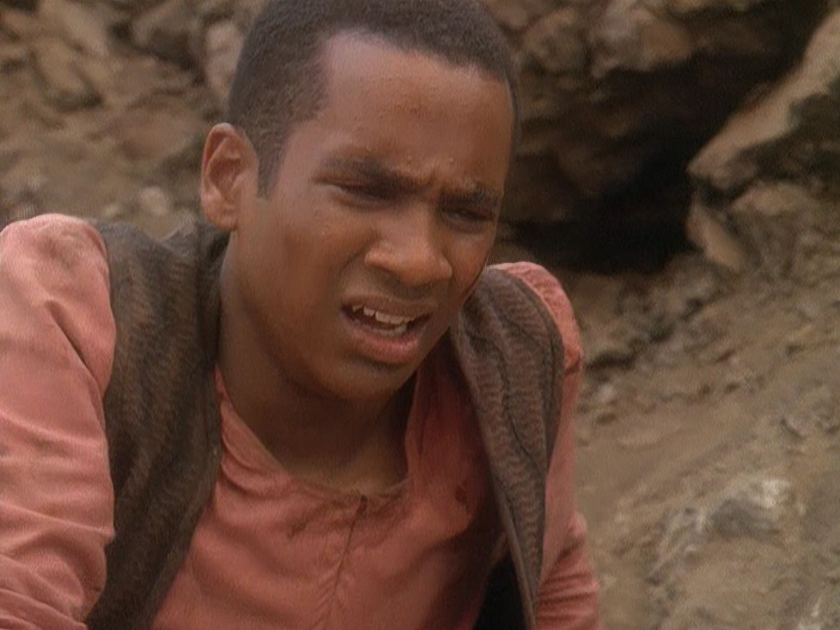 extant_StarTrek_DS9_5x04-NorTheBattleToTheStrong_02397.jpg
