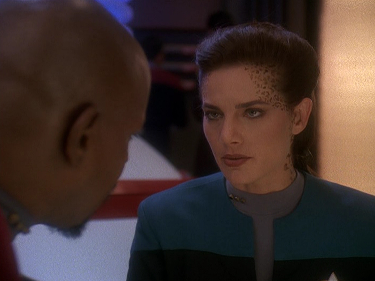 extant_StarTrek_DS9_5x04-NorTheBattleToTheStrong_02471.jpg