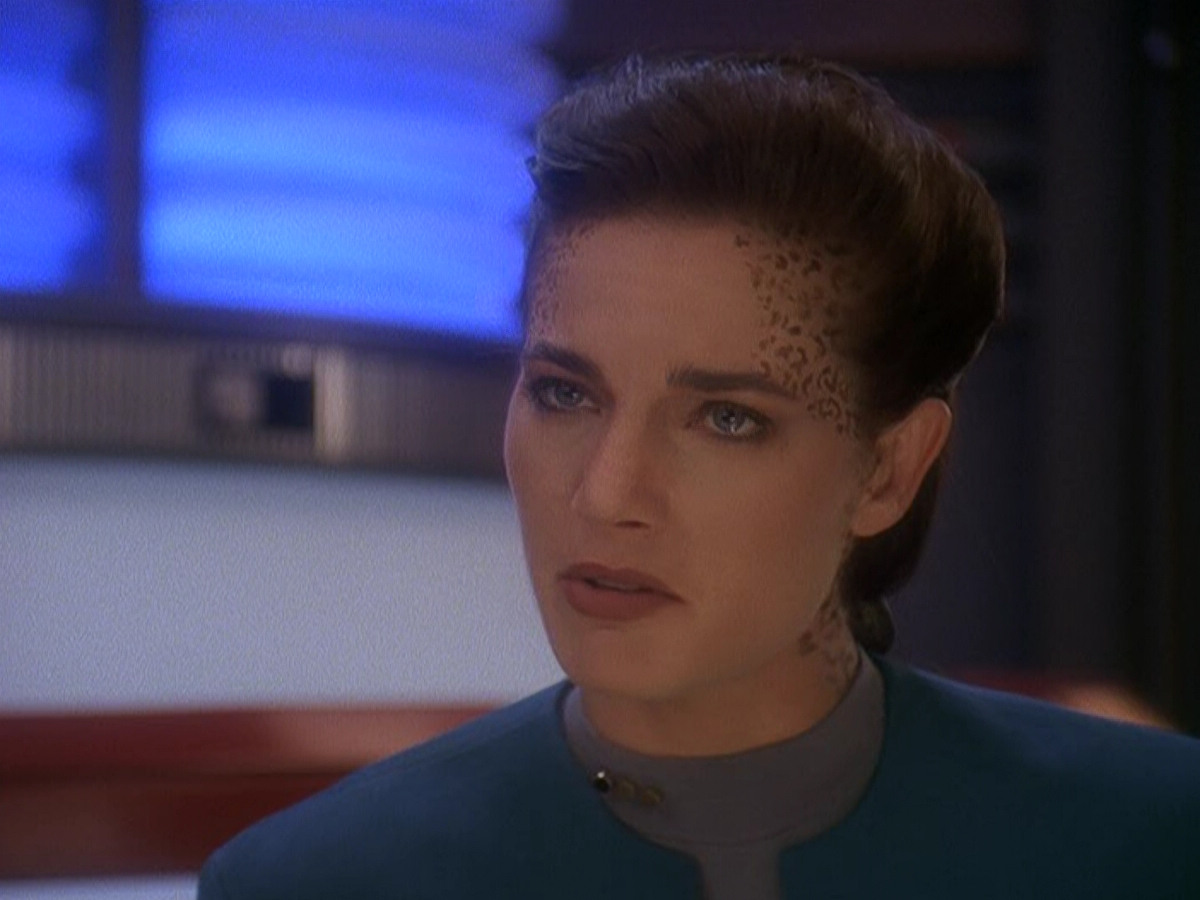 extant_StarTrek_DS9_5x04-NorTheBattleToTheStrong_02504.jpg