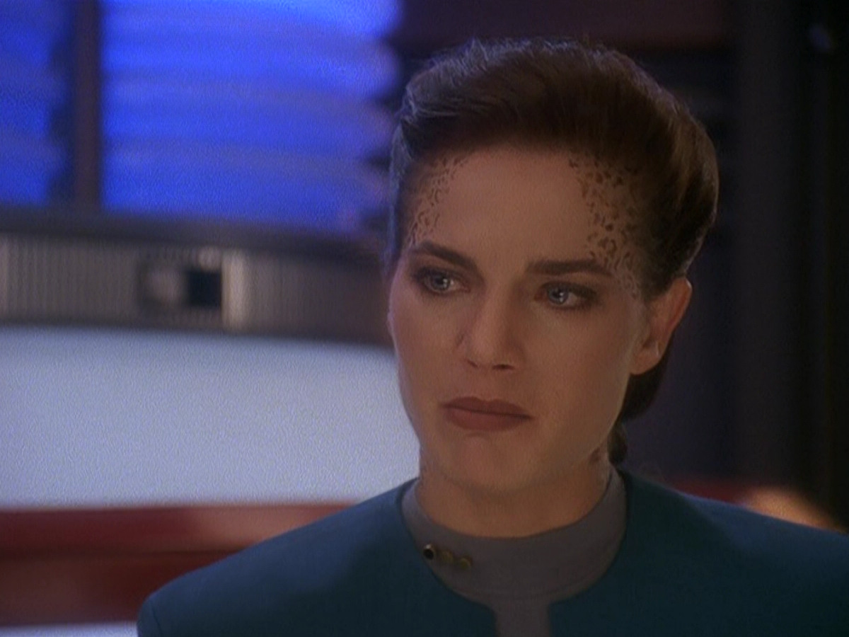 extant_StarTrek_DS9_5x04-NorTheBattleToTheStrong_02517.jpg