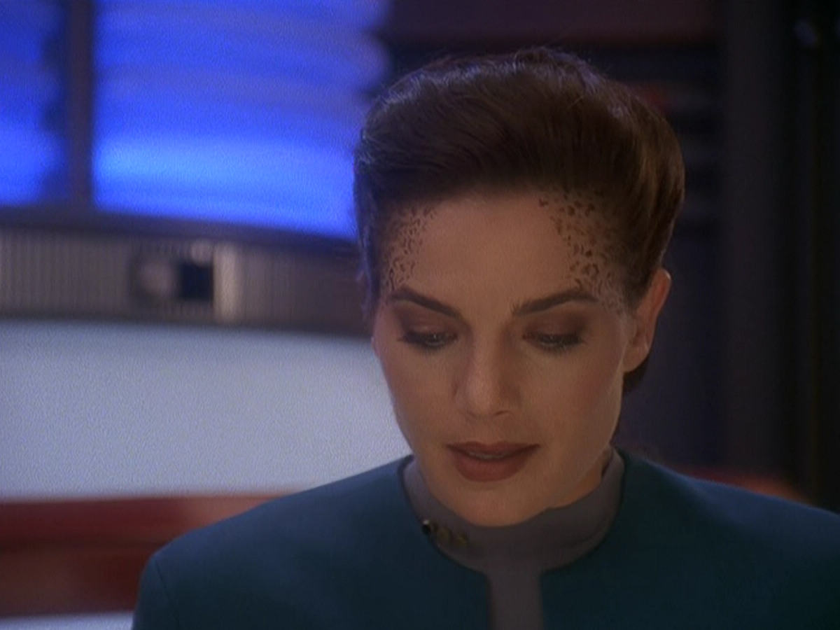 extant_StarTrek_DS9_5x04-NorTheBattleToTheStrong_02554.jpg
