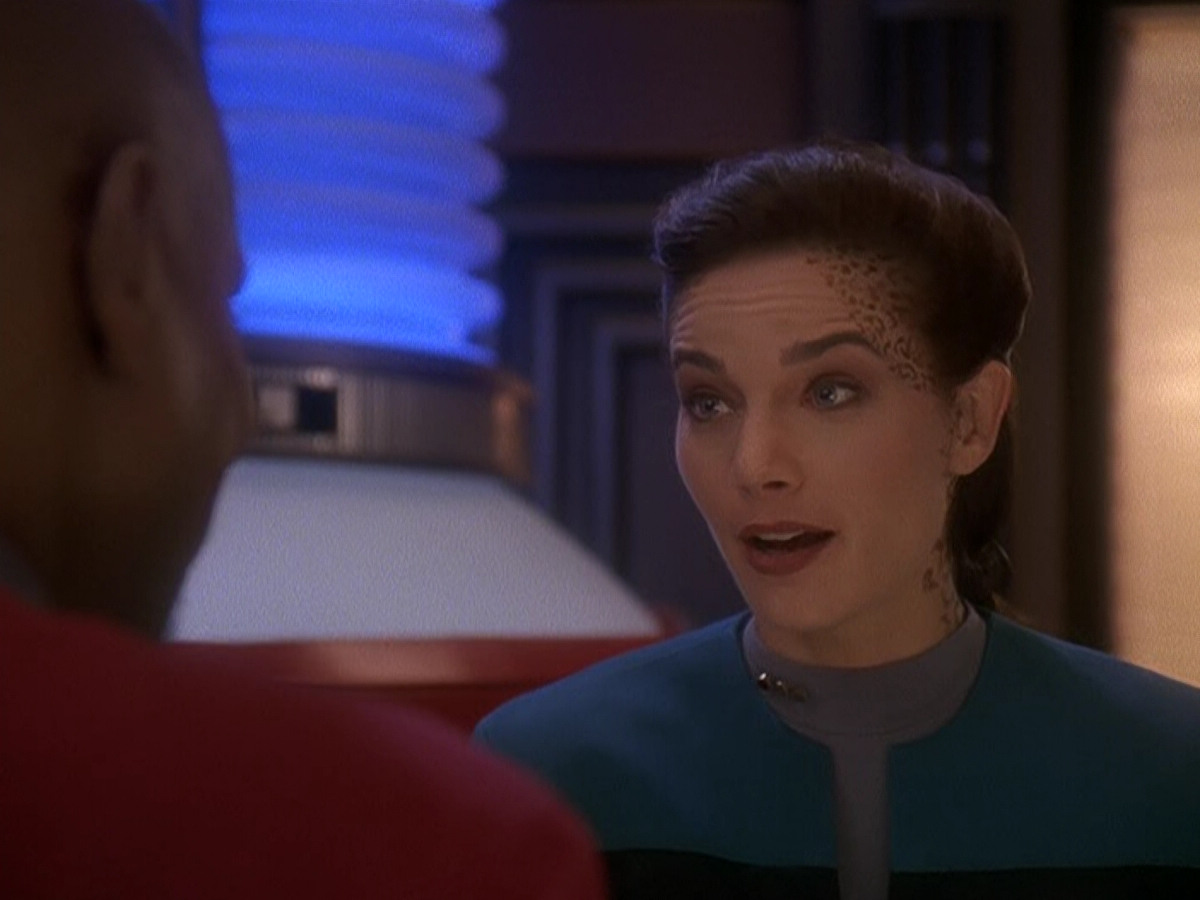 extant_StarTrek_DS9_5x04-NorTheBattleToTheStrong_02607.jpg