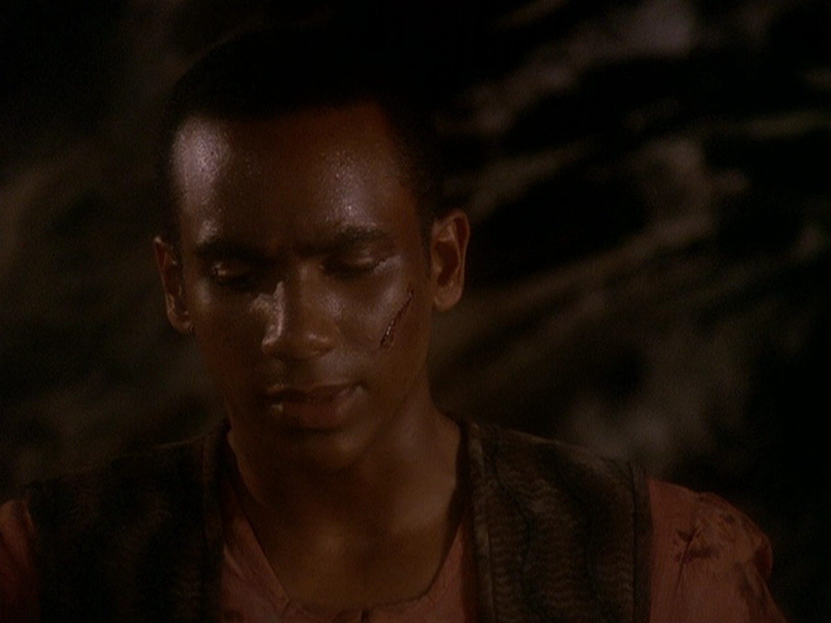 extant_StarTrek_DS9_5x04-NorTheBattleToTheStrong_02721.jpg