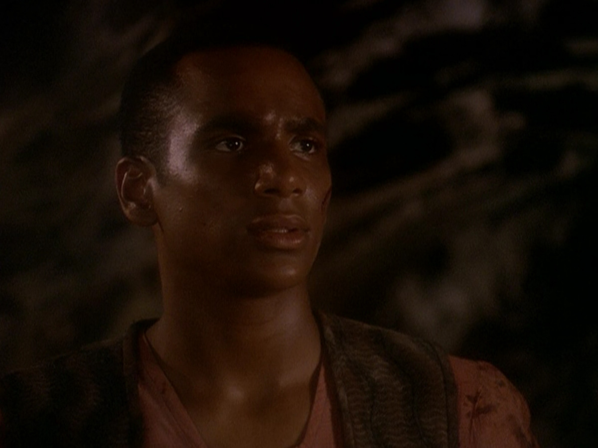 extant_StarTrek_DS9_5x04-NorTheBattleToTheStrong_02752.jpg
