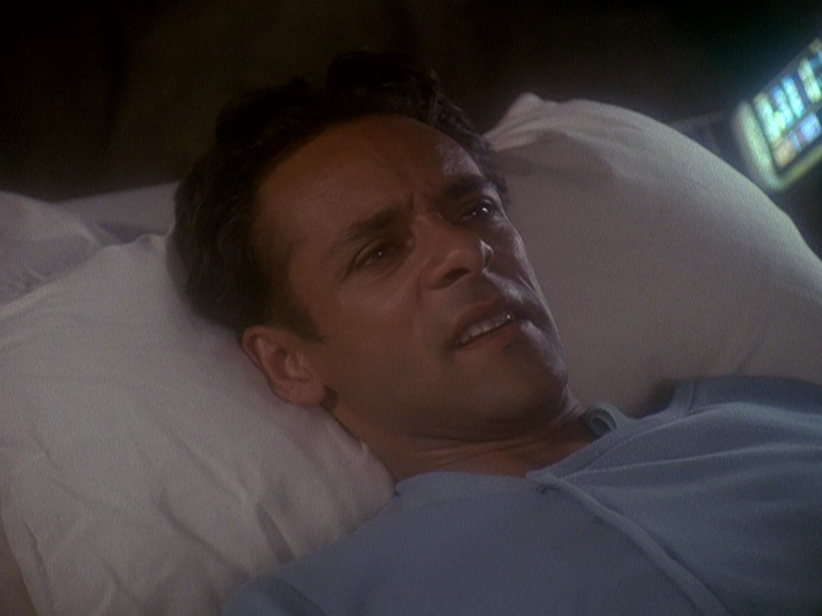 extant_StarTrek_DS9_5x04-NorTheBattleToTheStrong_02837.jpg