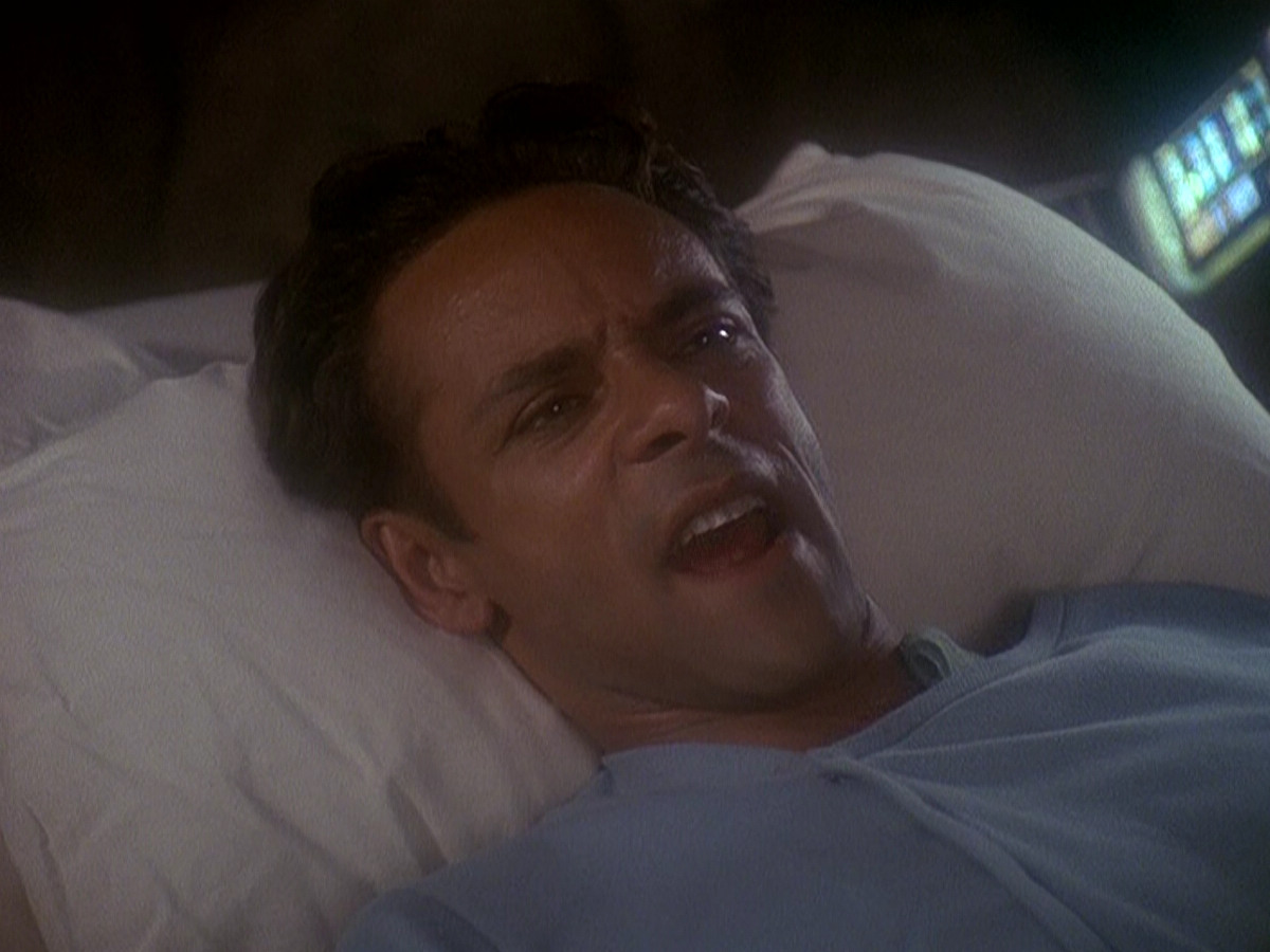 extant_StarTrek_DS9_5x04-NorTheBattleToTheStrong_02839.jpg