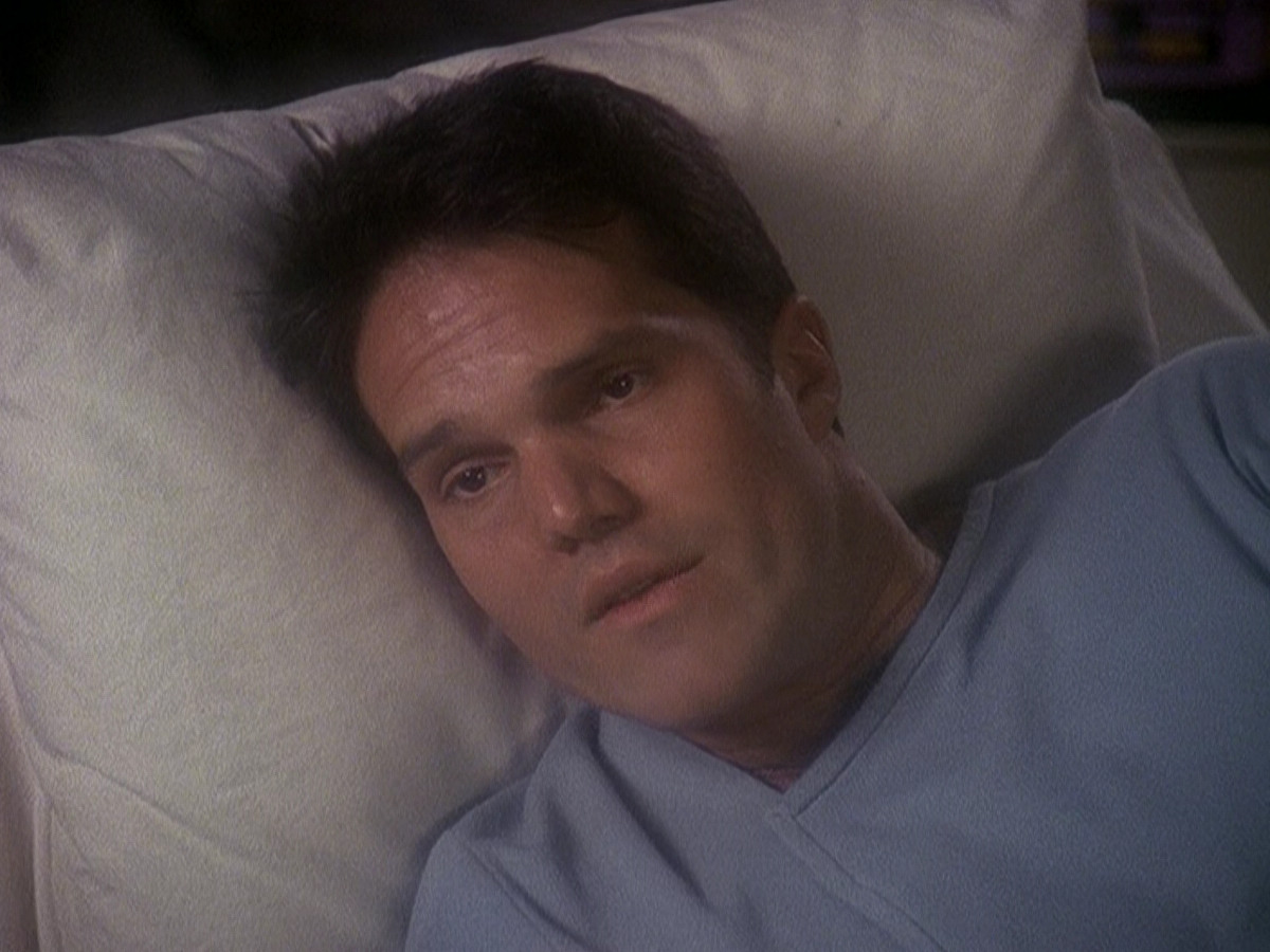 extant_StarTrek_DS9_5x04-NorTheBattleToTheStrong_03037.jpg