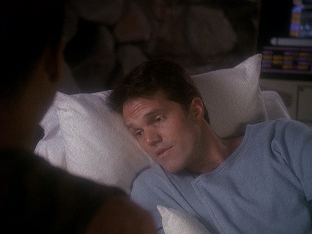 extant_StarTrek_DS9_5x04-NorTheBattleToTheStrong_03095.jpg