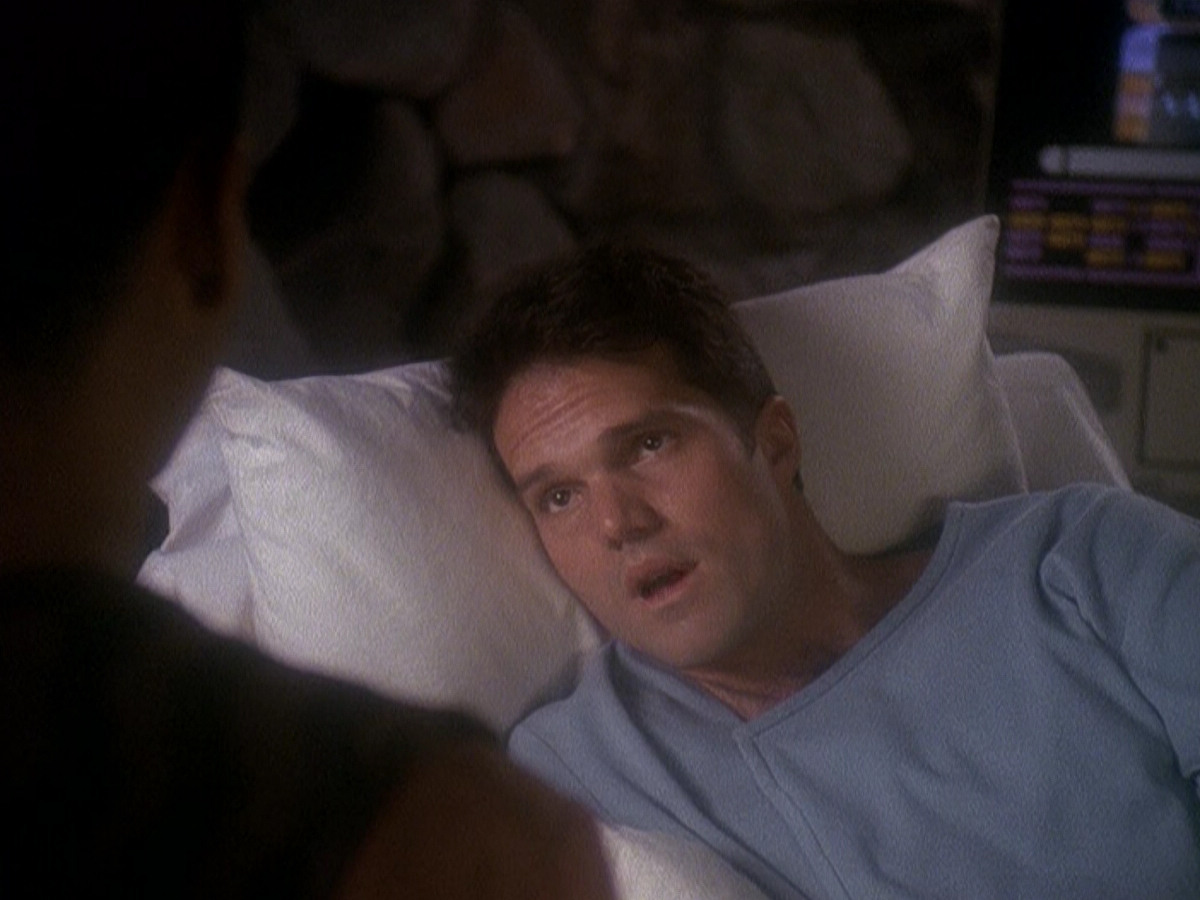 extant_StarTrek_DS9_5x04-NorTheBattleToTheStrong_03105.jpg