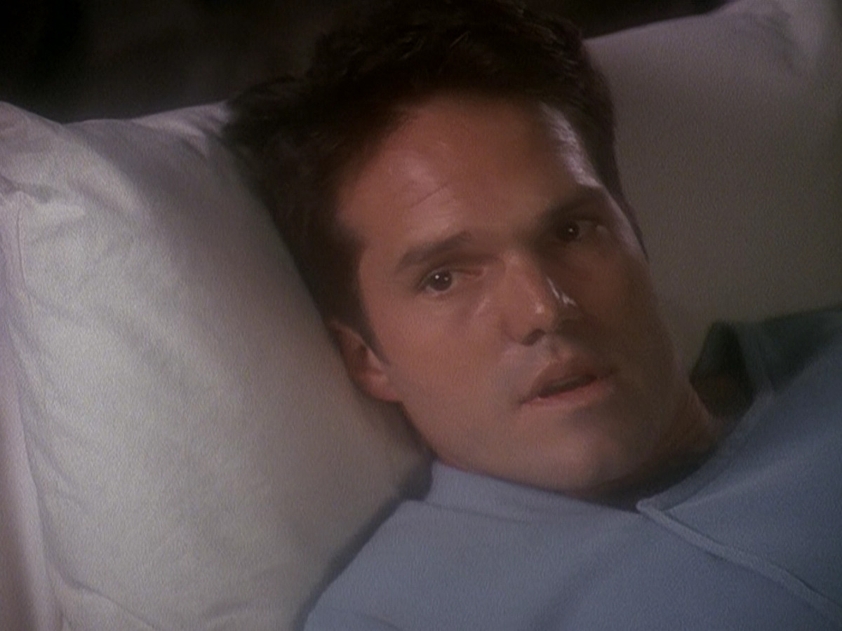 extant_StarTrek_DS9_5x04-NorTheBattleToTheStrong_03125.jpg