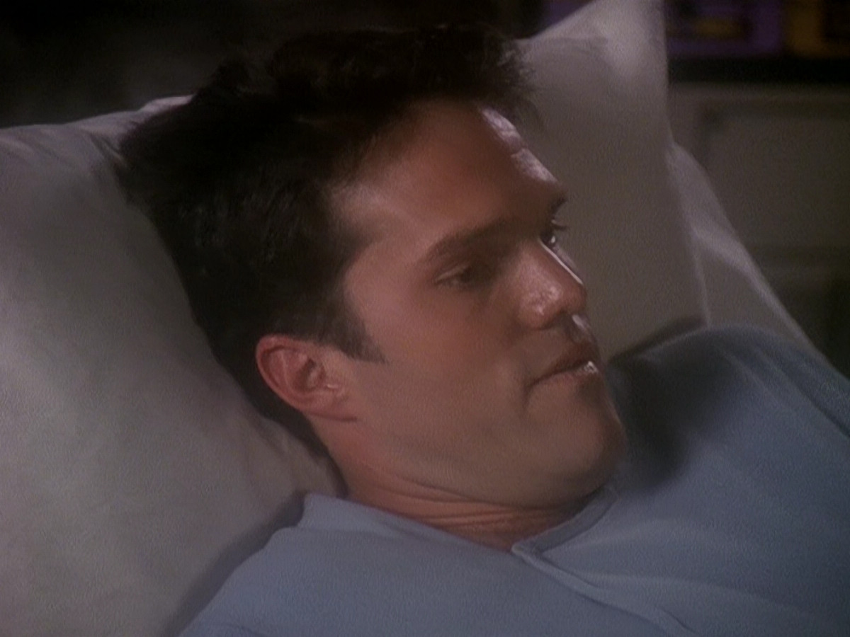 extant_StarTrek_DS9_5x04-NorTheBattleToTheStrong_03128.jpg
