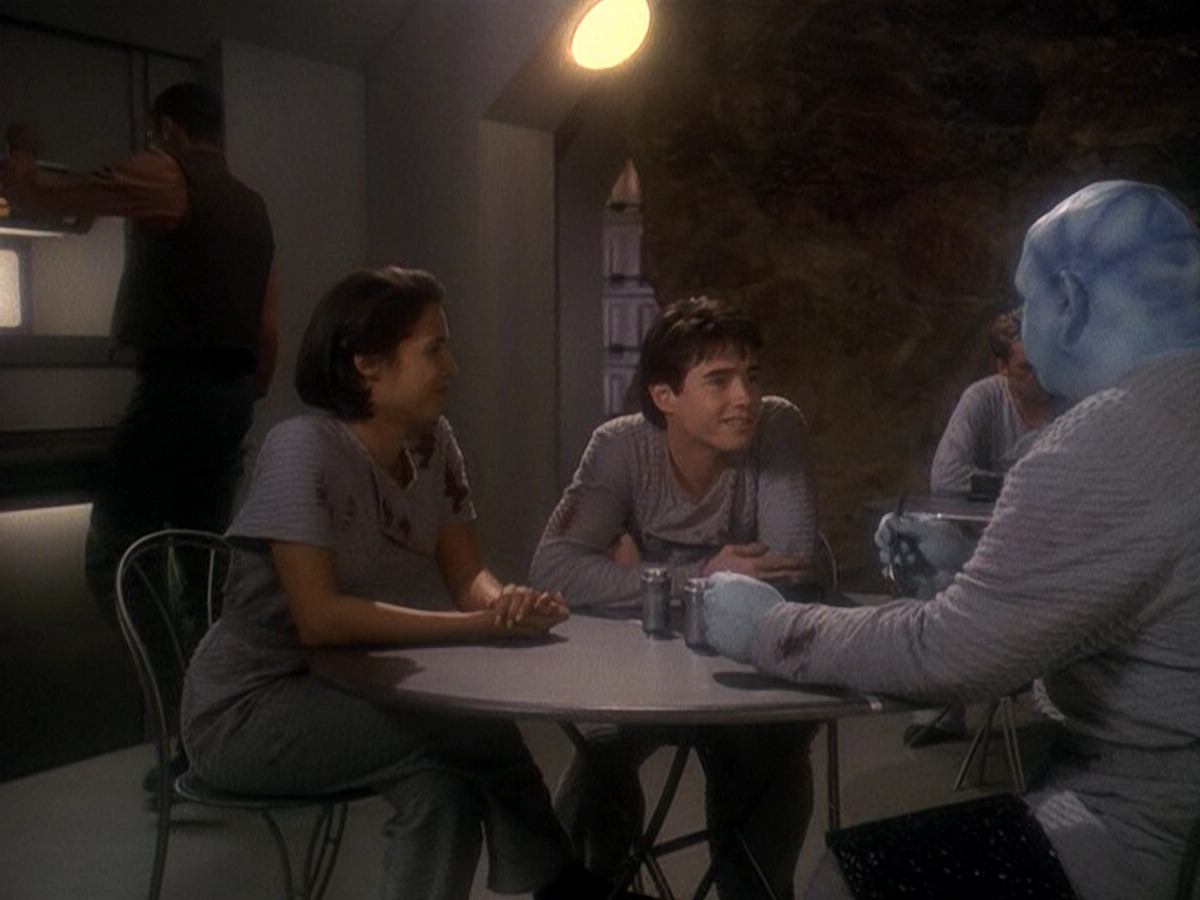extant_StarTrek_DS9_5x04-NorTheBattleToTheStrong_03192.jpg