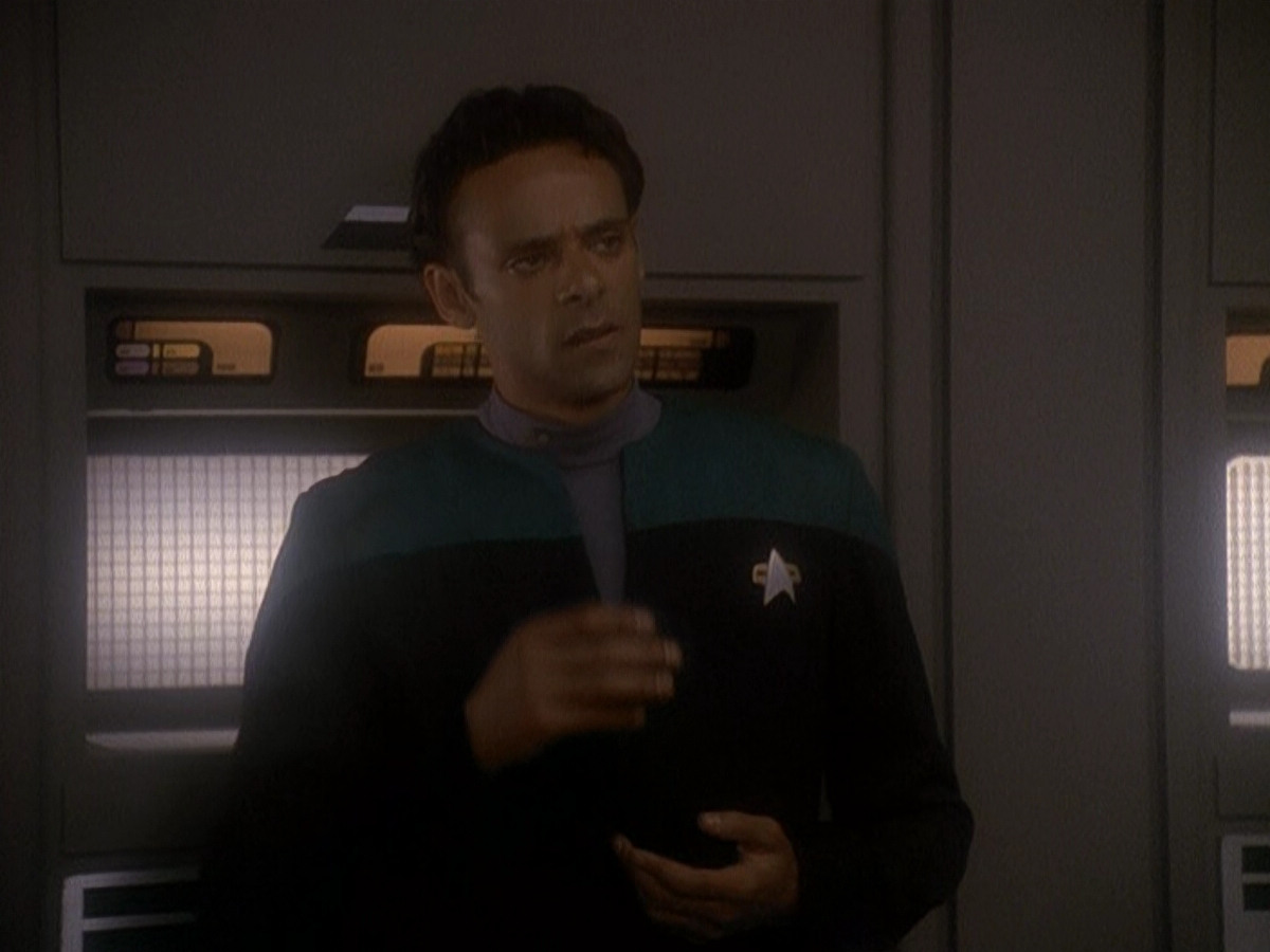 extant_StarTrek_DS9_5x04-NorTheBattleToTheStrong_03223.jpg