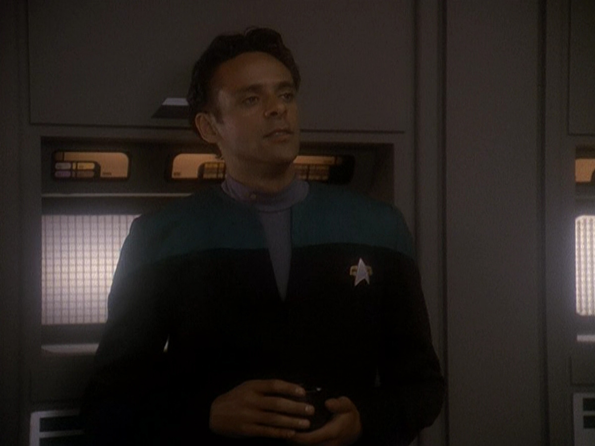 extant_StarTrek_DS9_5x04-NorTheBattleToTheStrong_03238.jpg