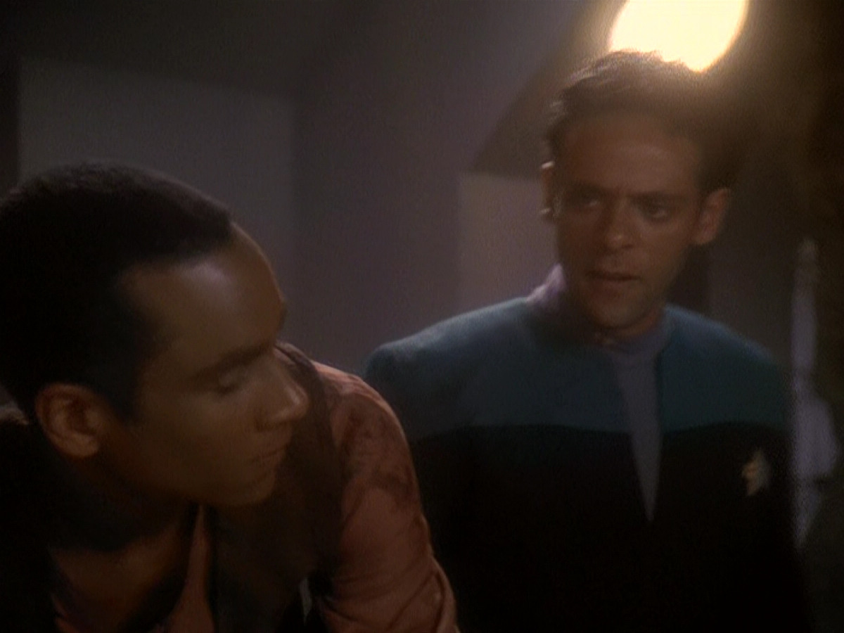 extant_StarTrek_DS9_5x04-NorTheBattleToTheStrong_03253.jpg