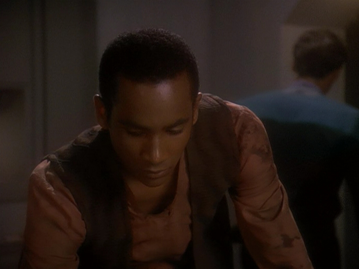 extant_StarTrek_DS9_5x04-NorTheBattleToTheStrong_03259.jpg