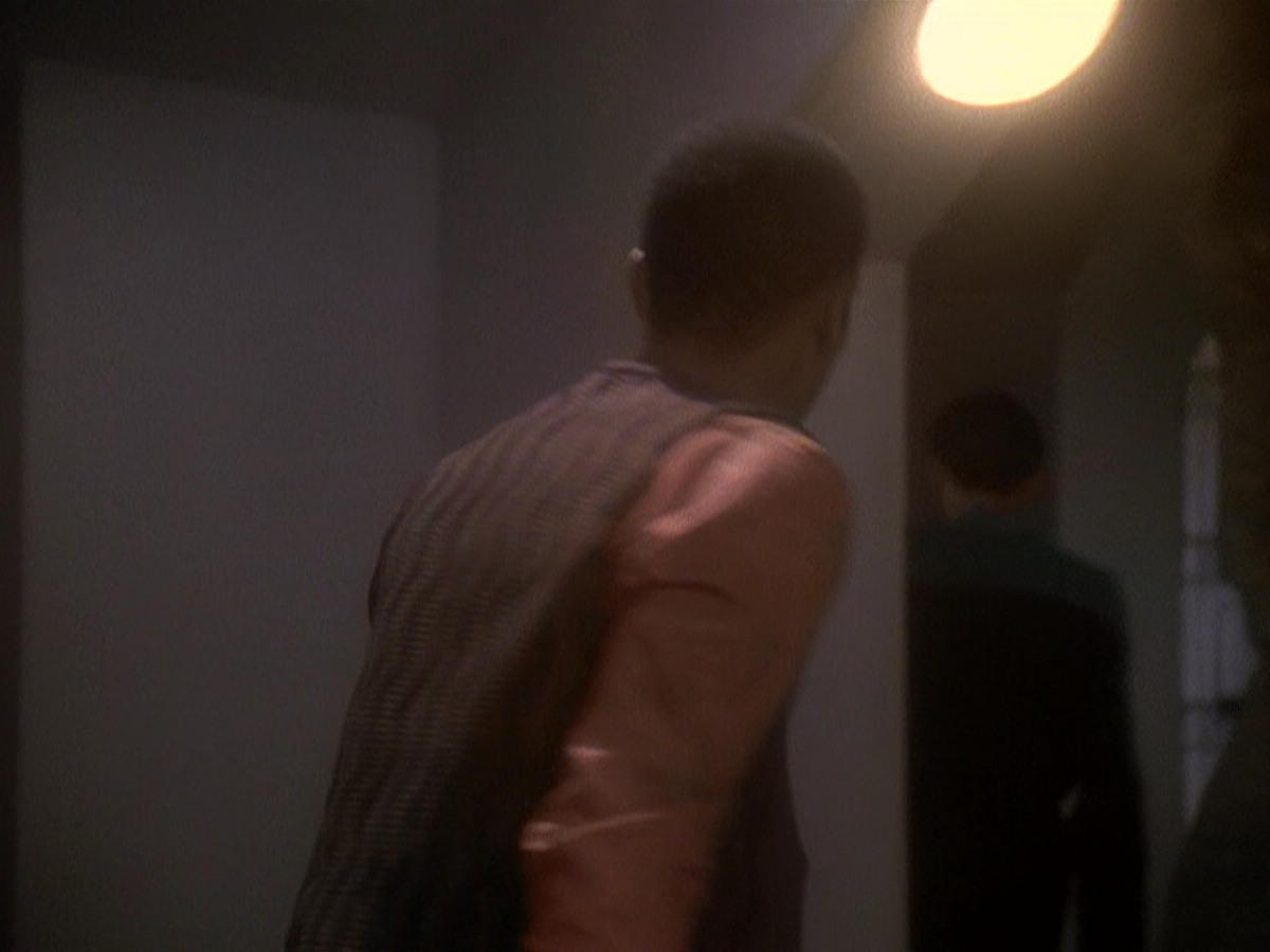 extant_StarTrek_DS9_5x04-NorTheBattleToTheStrong_03262.jpg