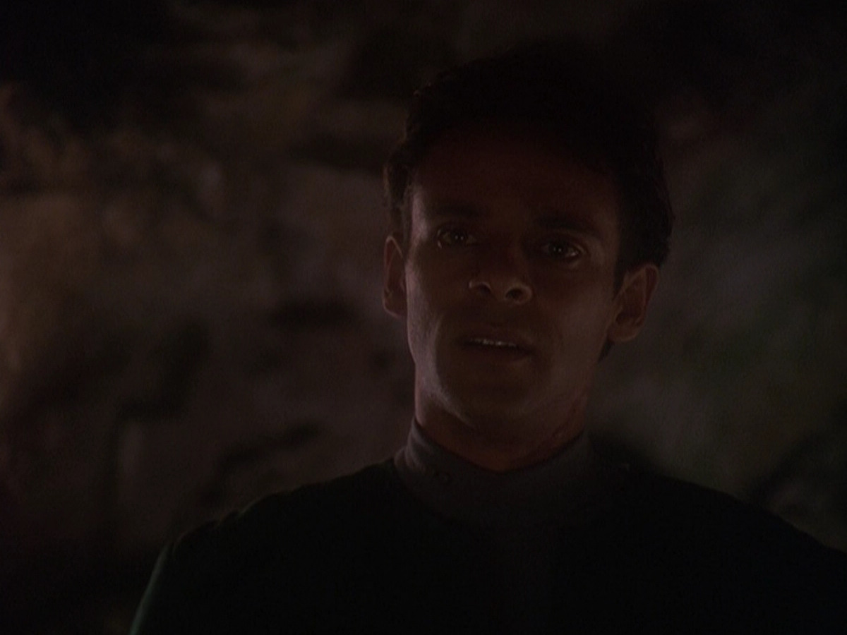 extant_StarTrek_DS9_5x04-NorTheBattleToTheStrong_03307.jpg