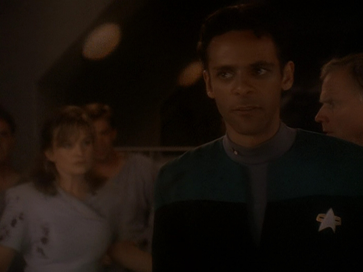 extant_StarTrek_DS9_5x04-NorTheBattleToTheStrong_03445.jpg