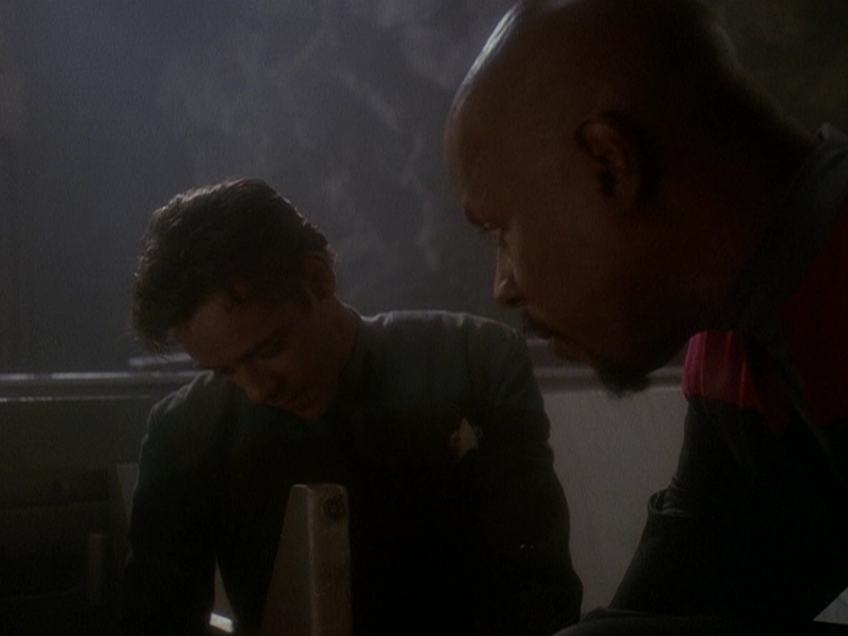extant_StarTrek_DS9_5x04-NorTheBattleToTheStrong_03599.jpg