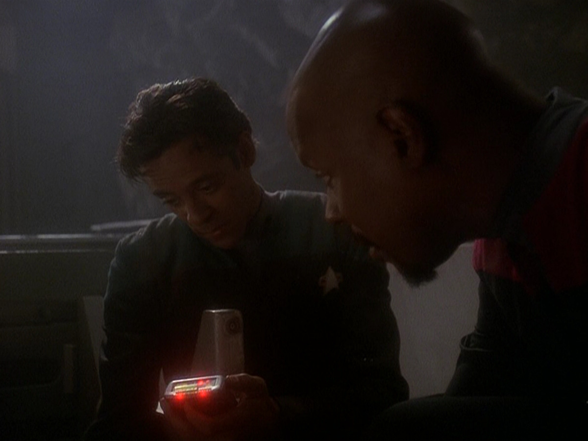 extant_StarTrek_DS9_5x04-NorTheBattleToTheStrong_03618.jpg