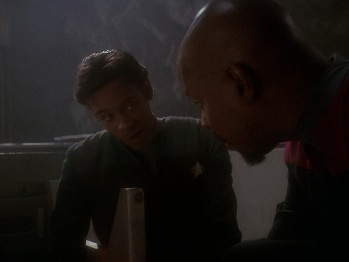 extant_StarTrek_DS9_5x04-NorTheBattleToTheStrong_03622.jpg