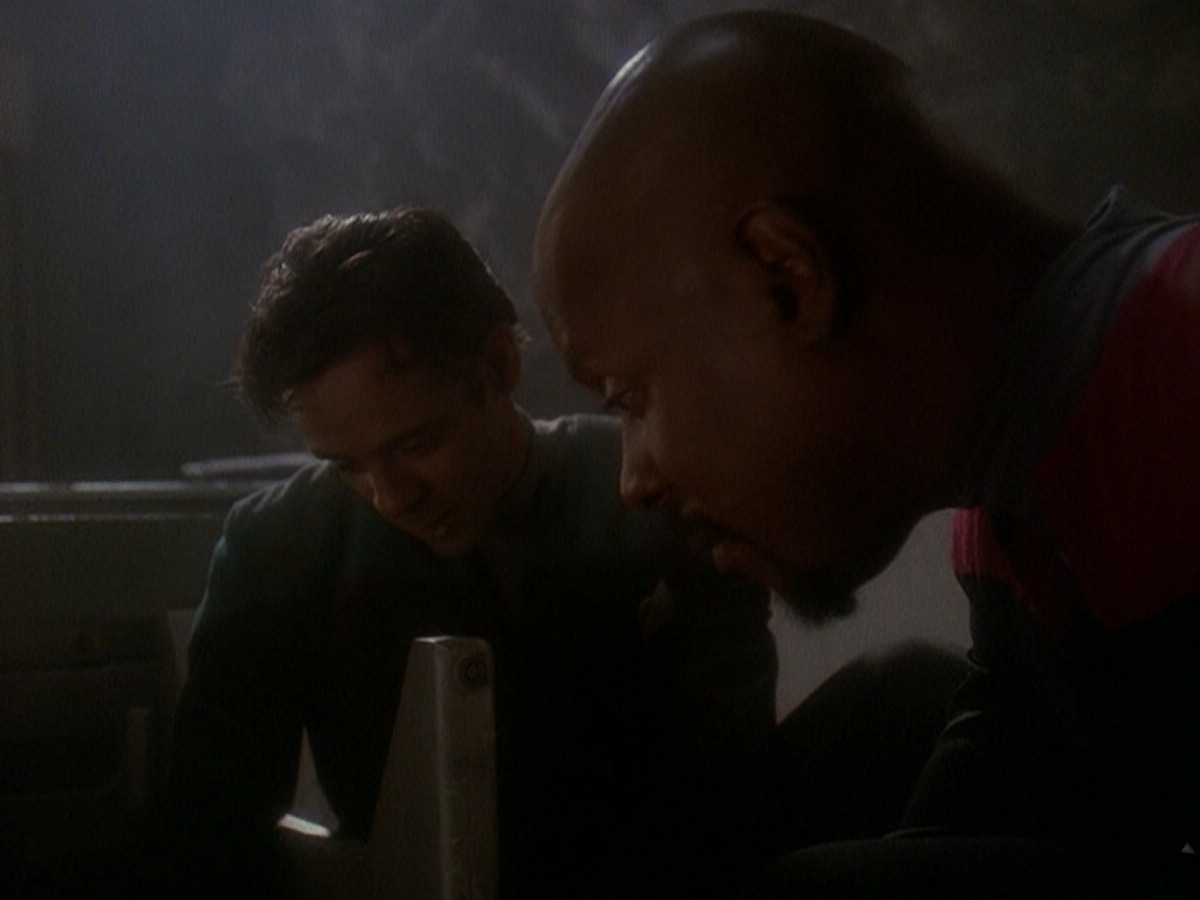 extant_StarTrek_DS9_5x04-NorTheBattleToTheStrong_03633.jpg