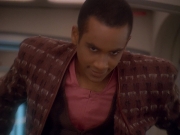extant_StarTrek_DS9_5x04-NorTheBattleToTheStrong_00052.jpg