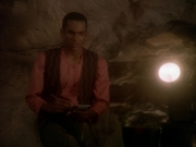 Filename=extant_StarTrek_DS9_5x04-NorTheBattleToTheStrong_00910.jpg
Filesize=153KiB
Dimensions=1200x900
Date added=Dec 12, 2019 extant_StarTrek_DS9_5x04-NorTheBattleToTheStrong_00910.jpg