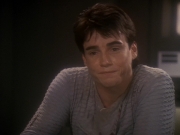 extant_StarTrek_DS9_5x04-NorTheBattleToTheStrong_01758.jpg