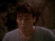 extant_StarTrek_DS9_5x04-NorTheBattleToTheStrong_02707.jpg