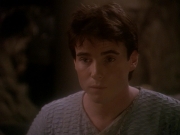 extant_StarTrek_DS9_5x04-NorTheBattleToTheStrong_02708.jpg