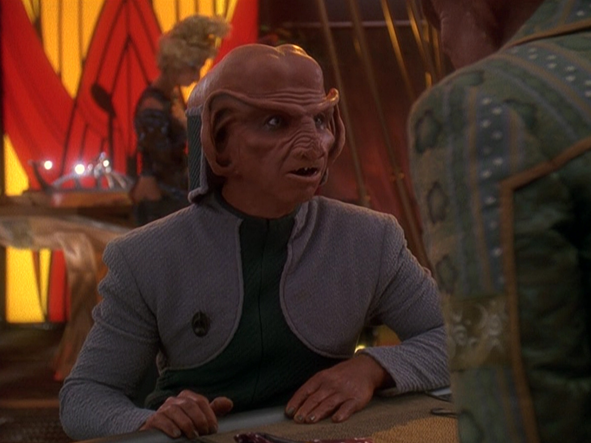 extant_StarTrek_DS9_5x05-TheAssignment_00171.jpg